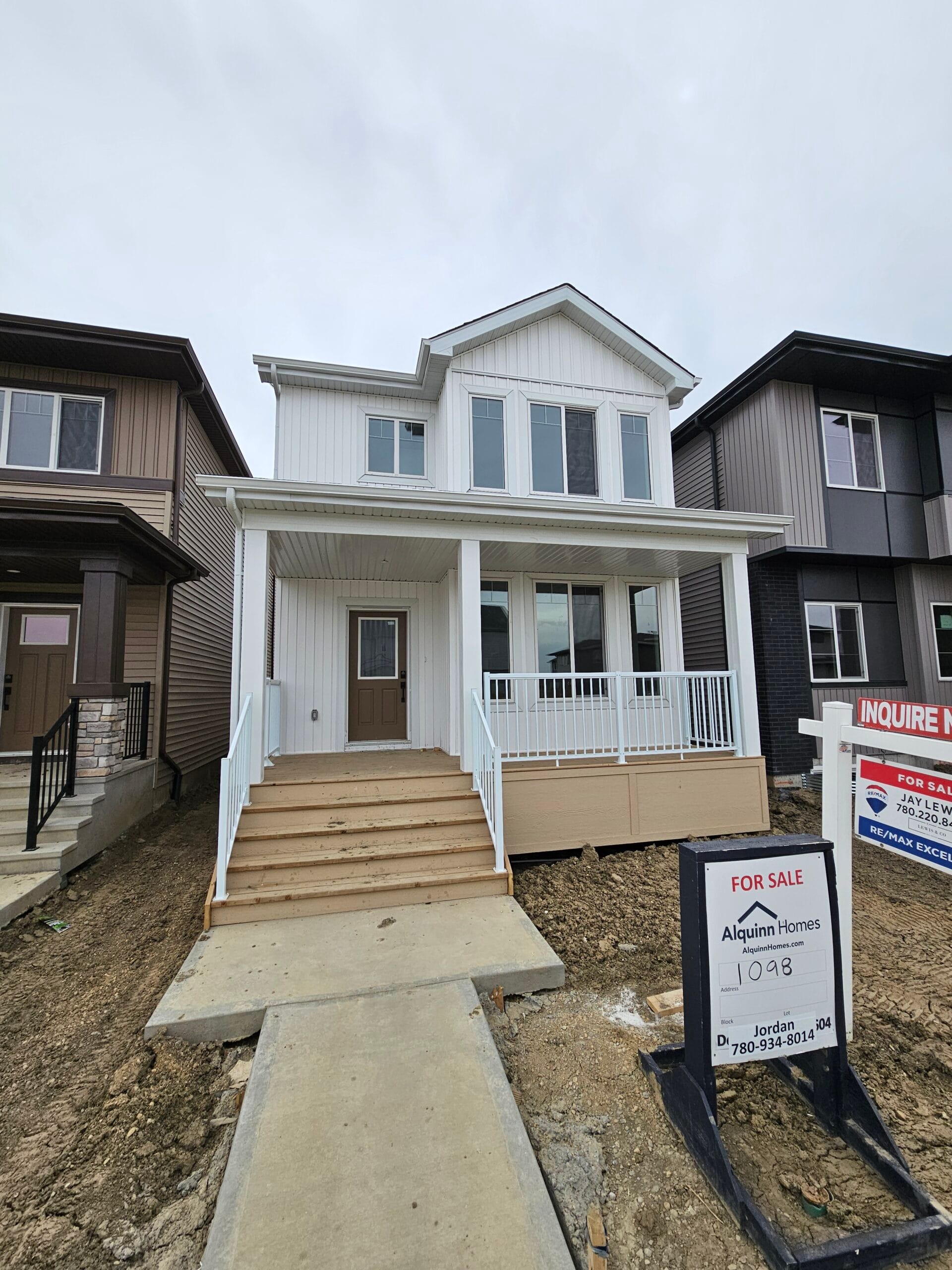 1098 McLeod – Front
