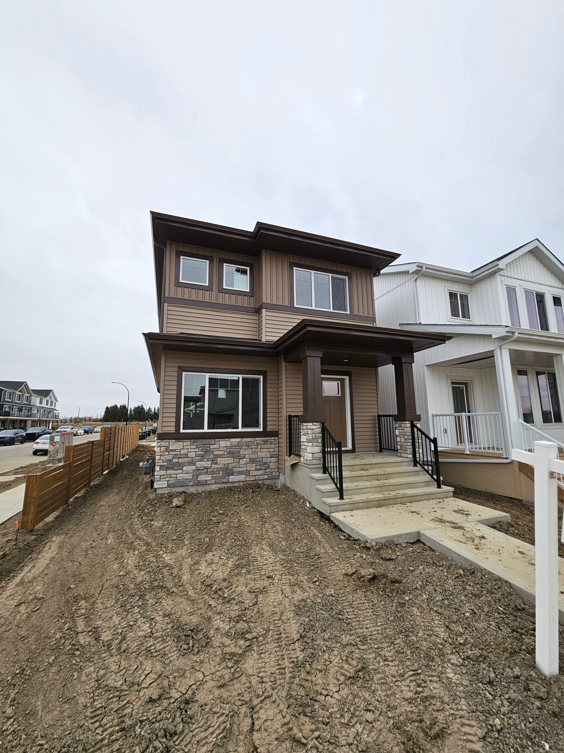 1100 McLeod – Front