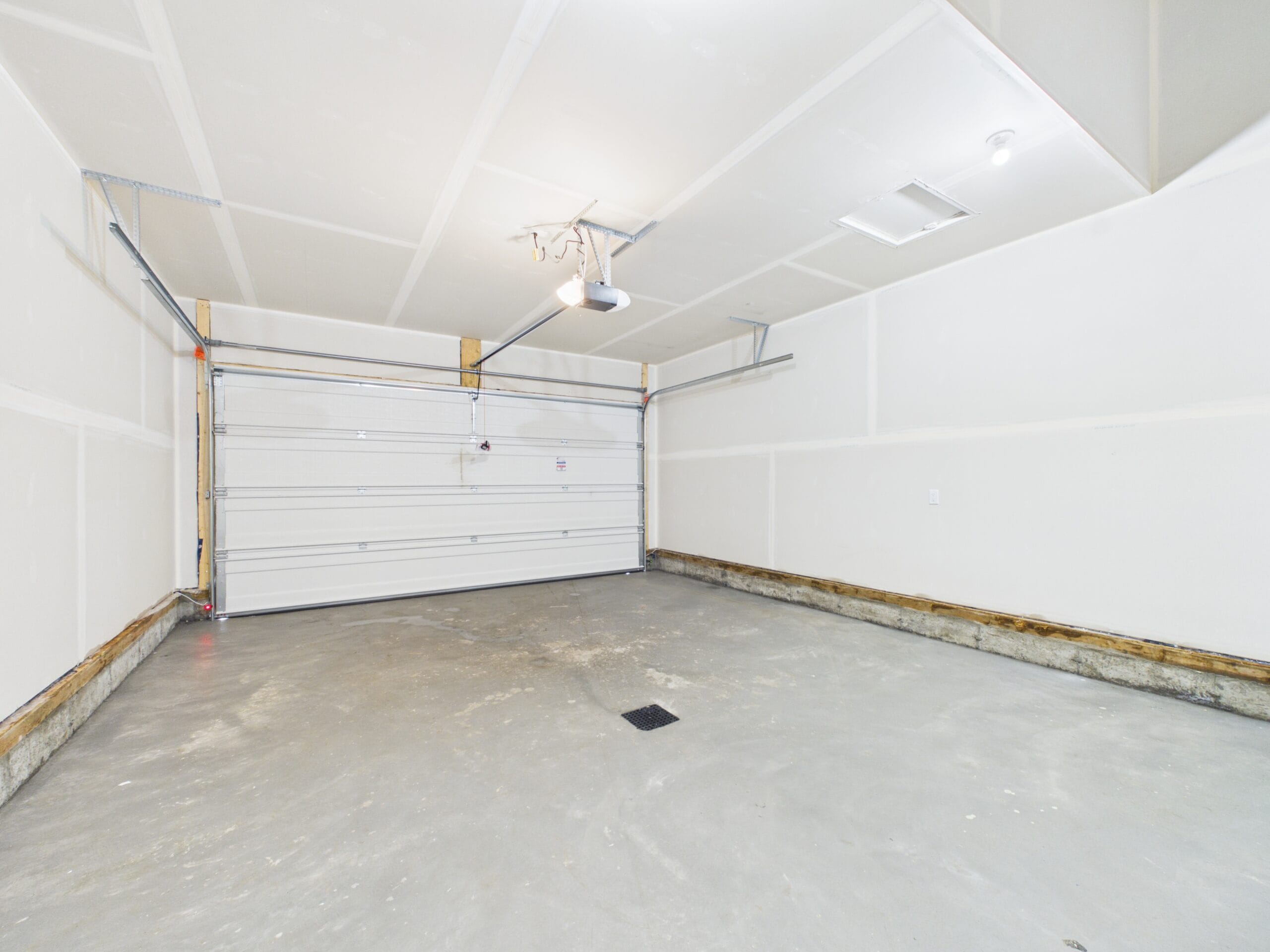 CAM06237G6-PR0046-STILL010