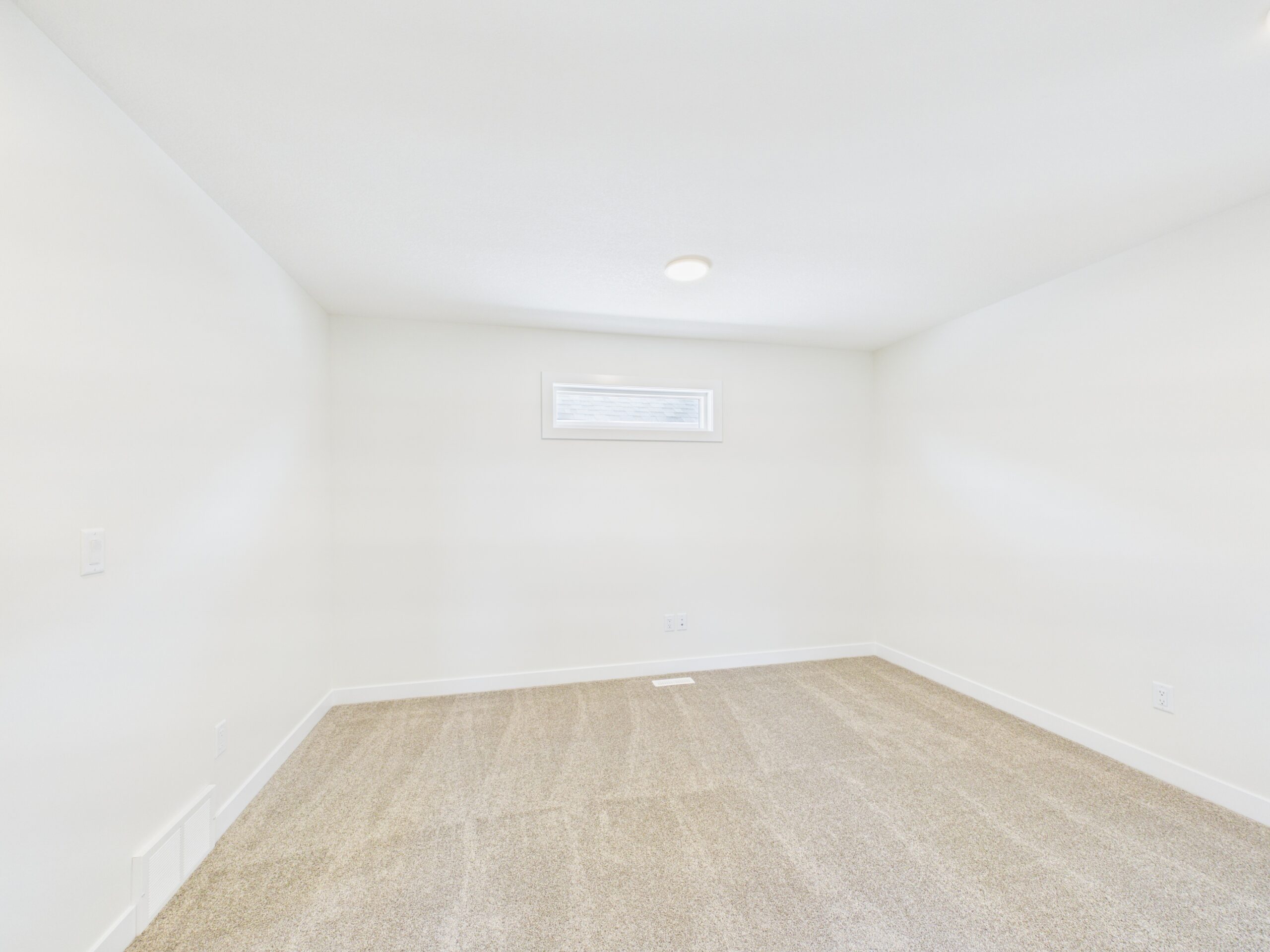 CAM06237G6-PR0046-STILL033